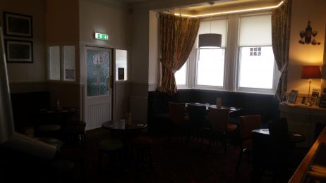 The Woodman Inn - Main Bar / Lounge Area