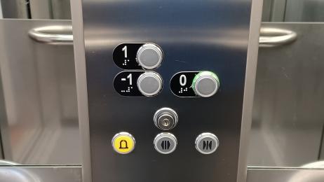 Lift numbers are in braille