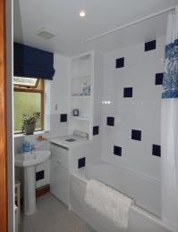 A photograph of the bathroom at Folly View