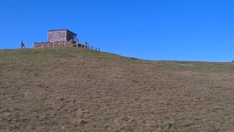 Coastguard hut grass path slope