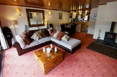 The Boathouse lounge