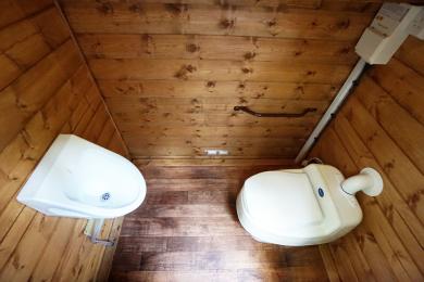 Gretel - toilet facilities