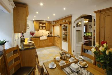 Inglenook Cottage, West Burton - kitchen