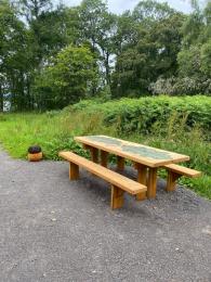 Picnic bench on Lomond Trail
