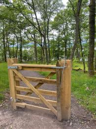 Gate from Lomond Trail to Shore Wood path