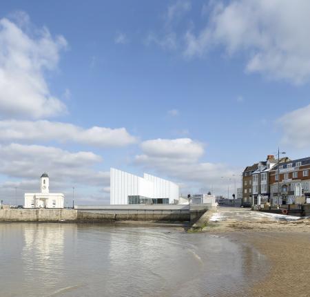 View of Turner Contemporary and Margate Visitor Information Centre from Marine Drive