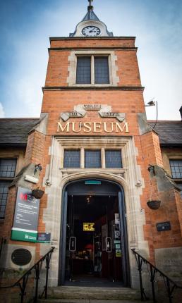 A photograph of the main entrance to Melton Carnegie Museum from Thorpe End.