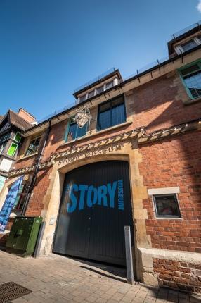 The blue Story Museum front gates